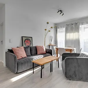 Comfort Rajska Apartment