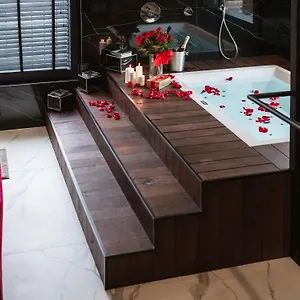  Apartament Art Penthouse With Jacuzzi - Center Polska