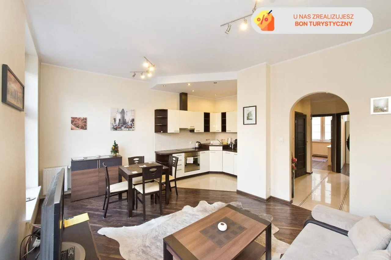 Gdanskie Apartamenty - Apartamenty Na Dlugiej I Na Garbary 0*, Gdansk Poland