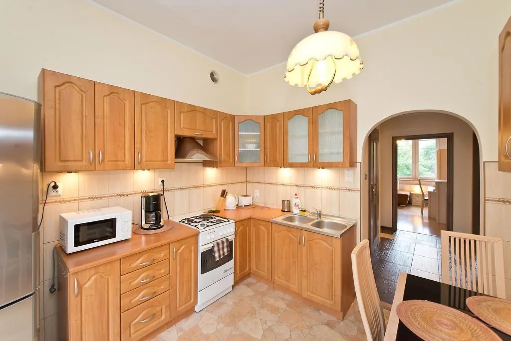 Gdanskie Apartamenty - Apartamenty Na Dlugiej I Na Garbary 0*, Gdansk